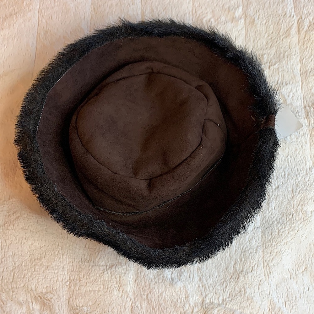 NWT Toppers Mink Hat